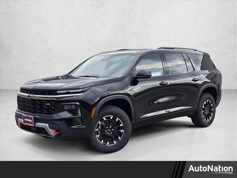 New 2026 Chevrolet Traverse Z71 w/ Driver Confidence Package image 1