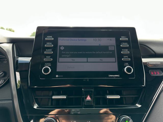 Used 2021 Toyota Camry SE FWD image 22