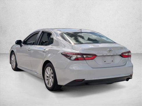 Used 2023 Toyota Camry LE w/ Convenience Package image 7