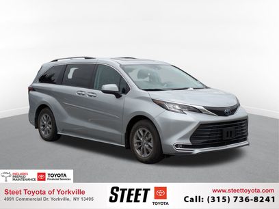 Used 2023 Toyota Sienna XLE