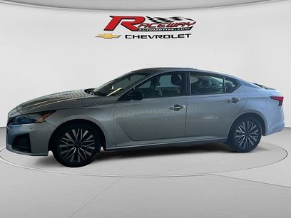 Used 2025 Nissan Altima 2.5 SV