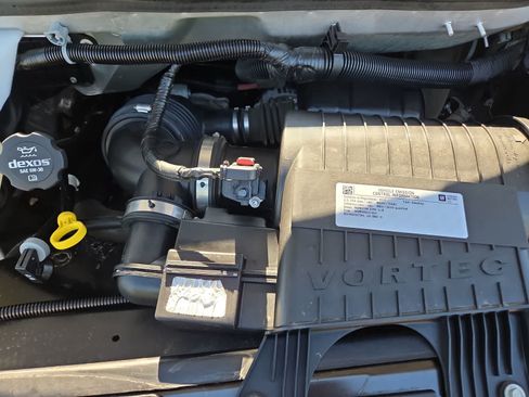 Used 2017 Chevrolet Express 2500 LS RWD image 17