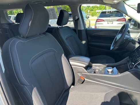 Used 2023 Jeep Grand Cherokee L Laredo AWD/4WD image 15