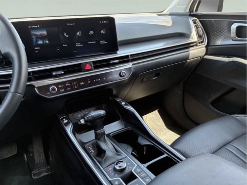 Used 2025 Kia Sorento X-Line EX AWD/4WD image 29