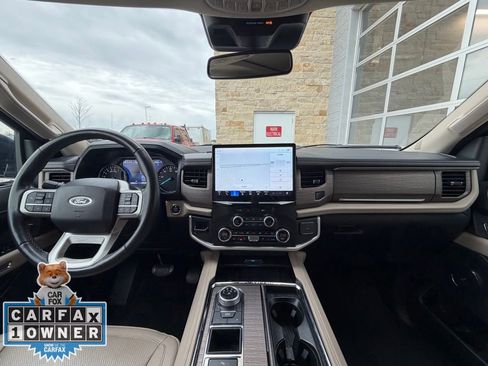 Used 2024 Ford Expedition Max Limited image 24