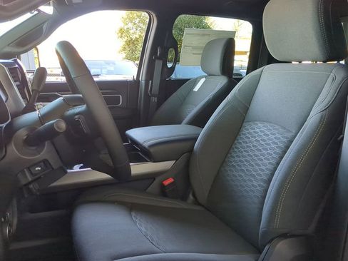 New 2026 RAM 3500 Big Horn AWD/4WD image 6