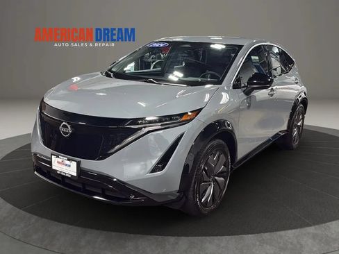 Used 2024 Nissan Ariya FWD image 1