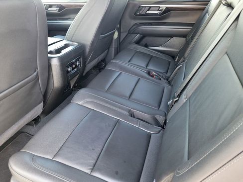 Used 2025 Chevrolet Tahoe Z71 image 20