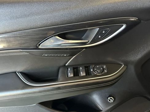 Used 2023 Buick Envision Essence FWD image 14