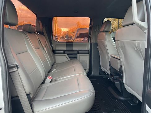 Used 2017 Ford F250 XL w/ Power Equipment Group image 27