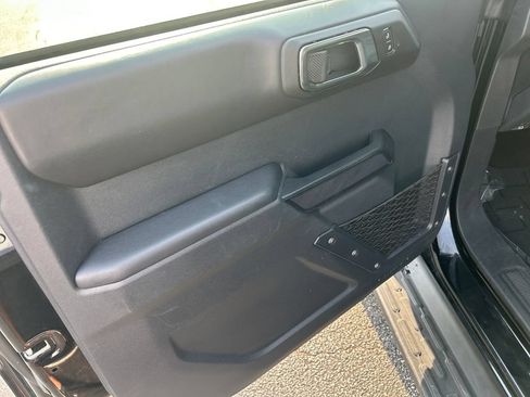 Used 2025 Ford Bronco Outer Banks AWD/4WD image 11