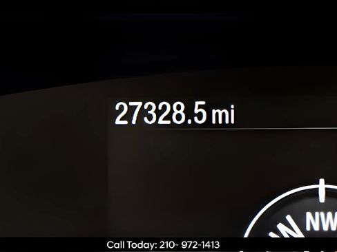 Used 2021 Ford Escape SEL image 13