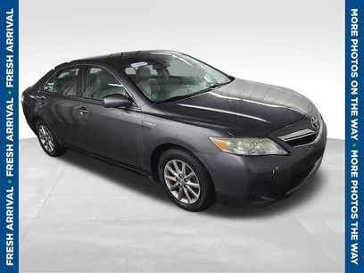 Used 2011 Toyota Camry Hybrid w/ Leather Pkg