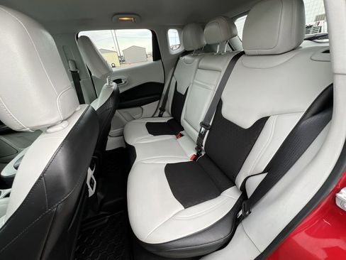 Used 2018 Jeep Compass Latitude w/ Popular Equipment Group image 24