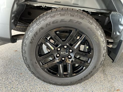 New 2026 Chevrolet Silverado 1500 RST w/ RST Select Package RWD image 33
