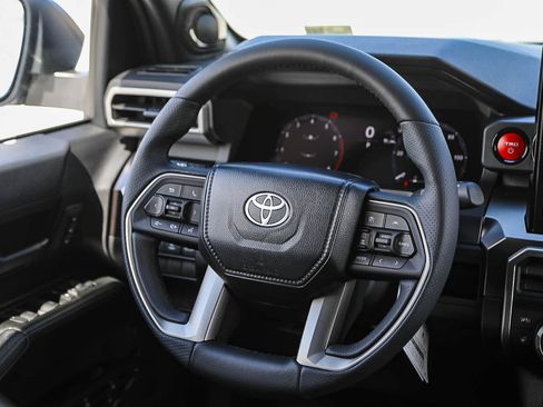 New 2026 Toyota 4Runner TRD Off-Road Premium AWD/4WD image 15