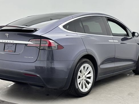 Used 2020 Tesla Model X Long Range AWD/4WD image 6