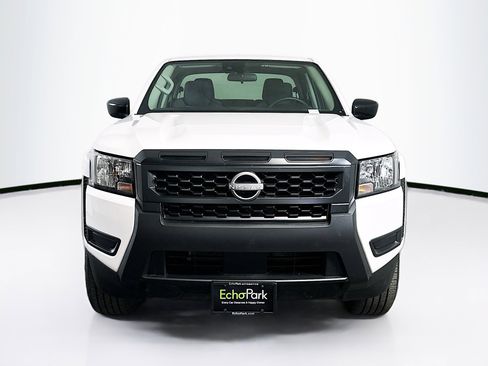 Used 2025 Nissan Frontier S image 2