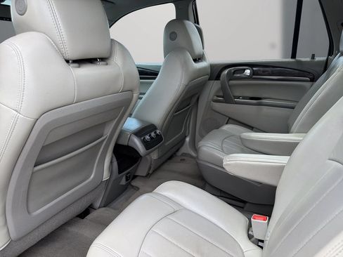 Used 2016 Buick Enclave Leather FWD image 15