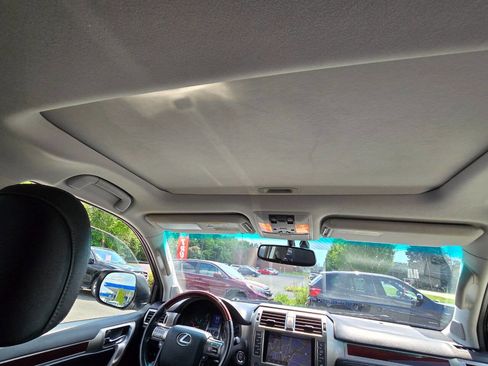 Used 2015 Lexus GX 460 w/ Premium Package image 33