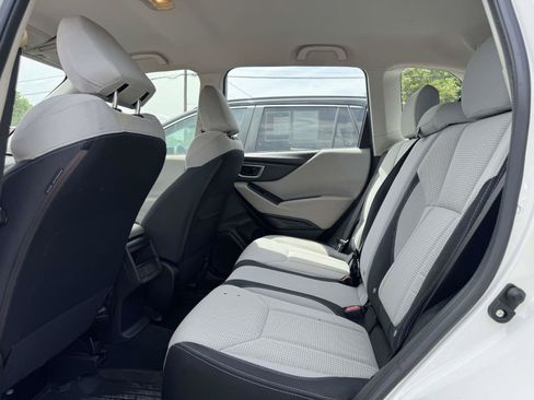 Used 2021 Subaru Forester AWD/4WD image 8