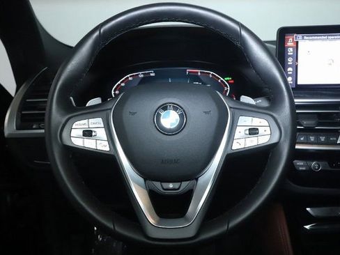 Used 2025 BMW X4 xDrive30i w/ Premium Package AWD/4WD image 25