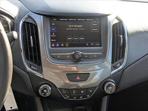 Used 2019 Chevrolet Cruze LS image 8
