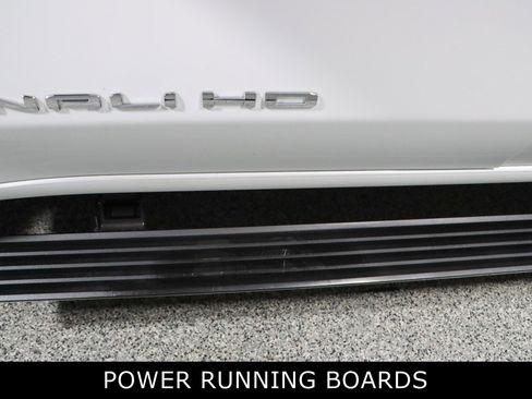 Used 2022 GMC Sierra 3500 Denali image 12