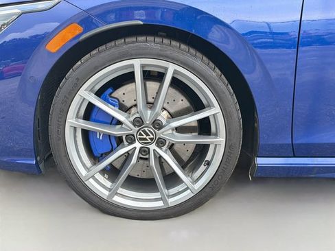 Used 2024 Volkswagen Golf R AWD/4WD image 42