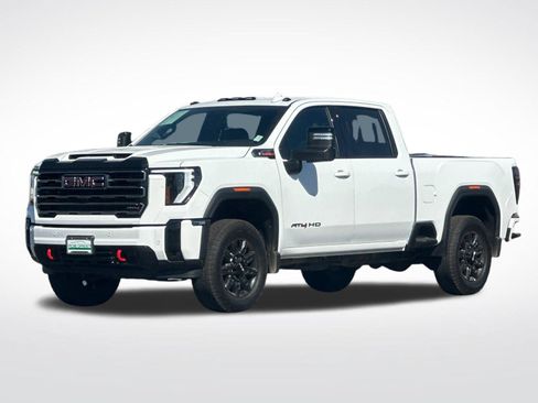 Used 2025 GMC Sierra 2500 AT4 w/ Technology Package AWD/4WD image 7