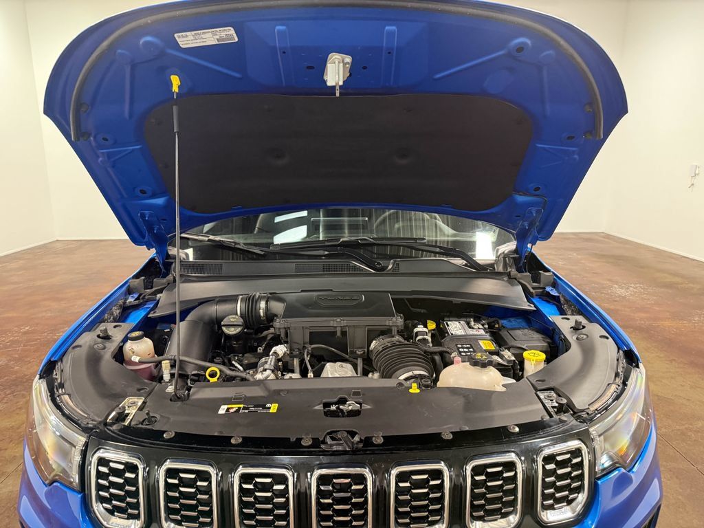 Used 2024 Jeep Compass Limited AWD/4WD image 19