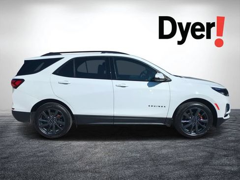 Used 2024 Chevrolet Equinox RS FWD image 2