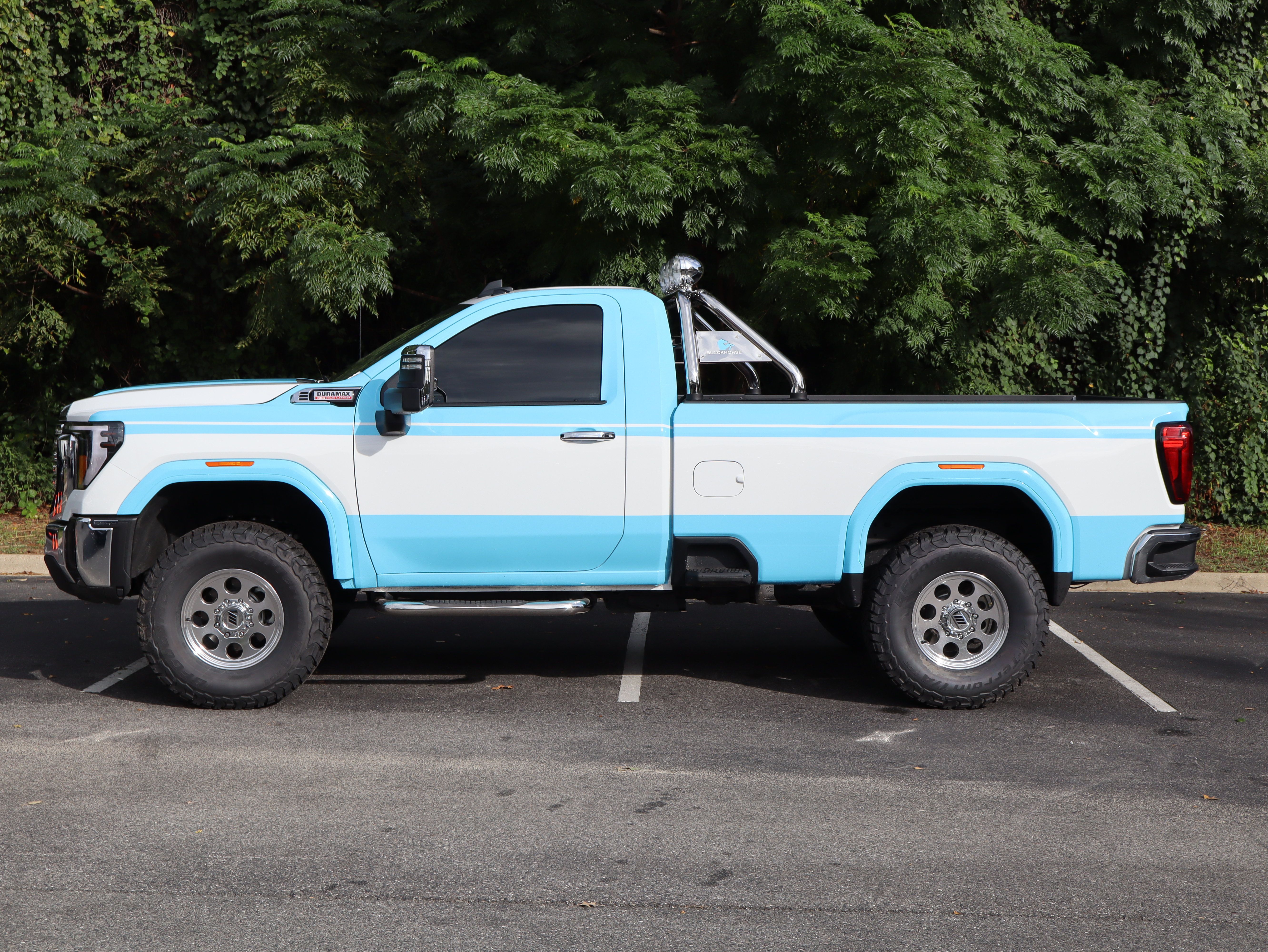 New 2025 GMC Sierra 2500 Pro w/ 1SA Pro Safety Plus Package AWD/4WD image 6