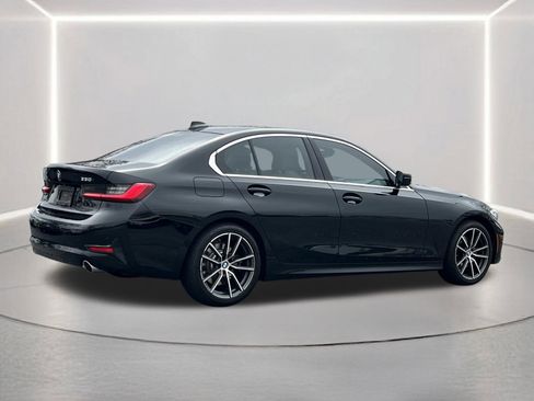 Used 2021 BMW 330i Sedan w/ Convenience Package image 27