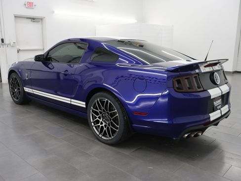 Used 2013 Ford Mustang Shelby GT500 RWD image 6