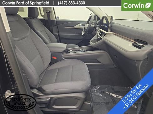 New 2026 Ford Explorer Active RWD image 11