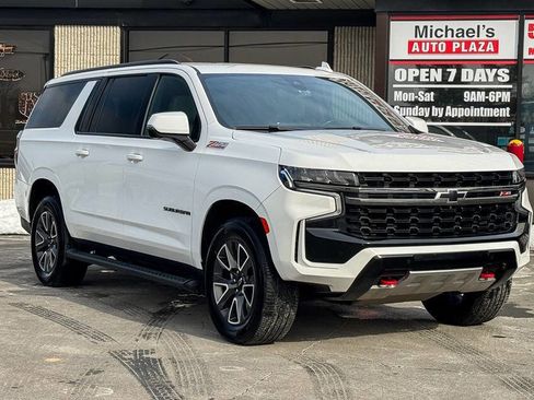 Used 2022 Chevrolet Suburban Z71 w/ Luxury Package image 1