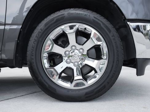 Used 2021 RAM 1500 Big Horn RWD image 30