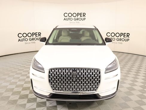 Certified 2024 Lincoln Corsair FWD image 9