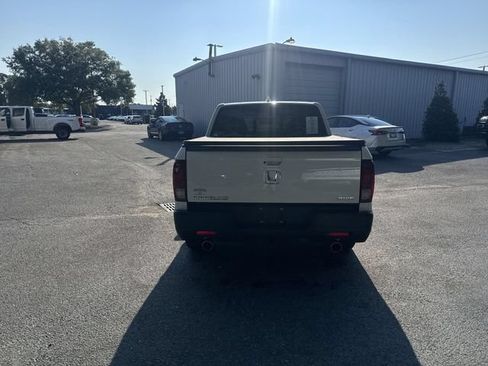 Used 2023 Honda Ridgeline RTL-E image 6