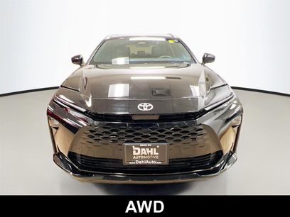 Used 2025 Toyota Crown Signia