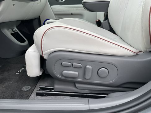 Used 2023 Hyundai Ioniq 5 Limited image 43