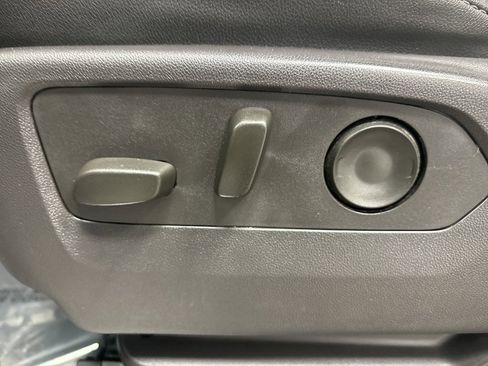 Used 2024 Chevrolet Silverado 1500 RST w/ Convenience Package II image 32