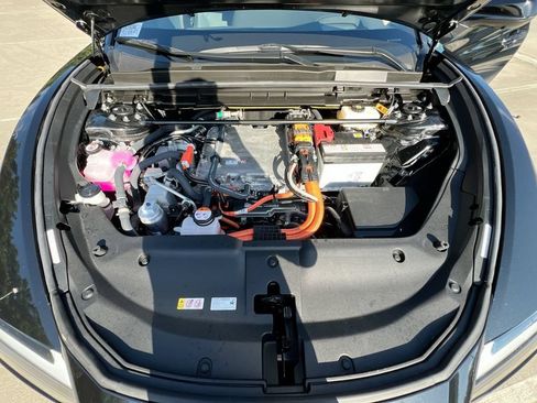 Certified 2026 Lexus RZ 450e AWD w/ Technology Package image 10