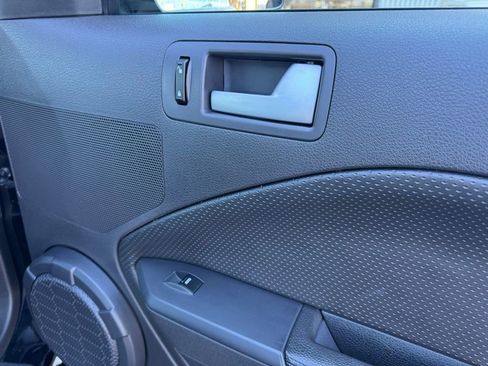 Used 2007 Ford Mustang GT image 14