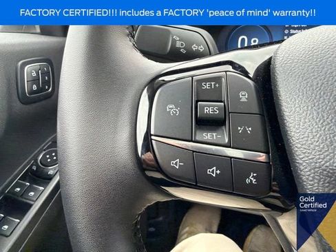 Used 2025 Ford Escape Platinum AWD/4WD image 52