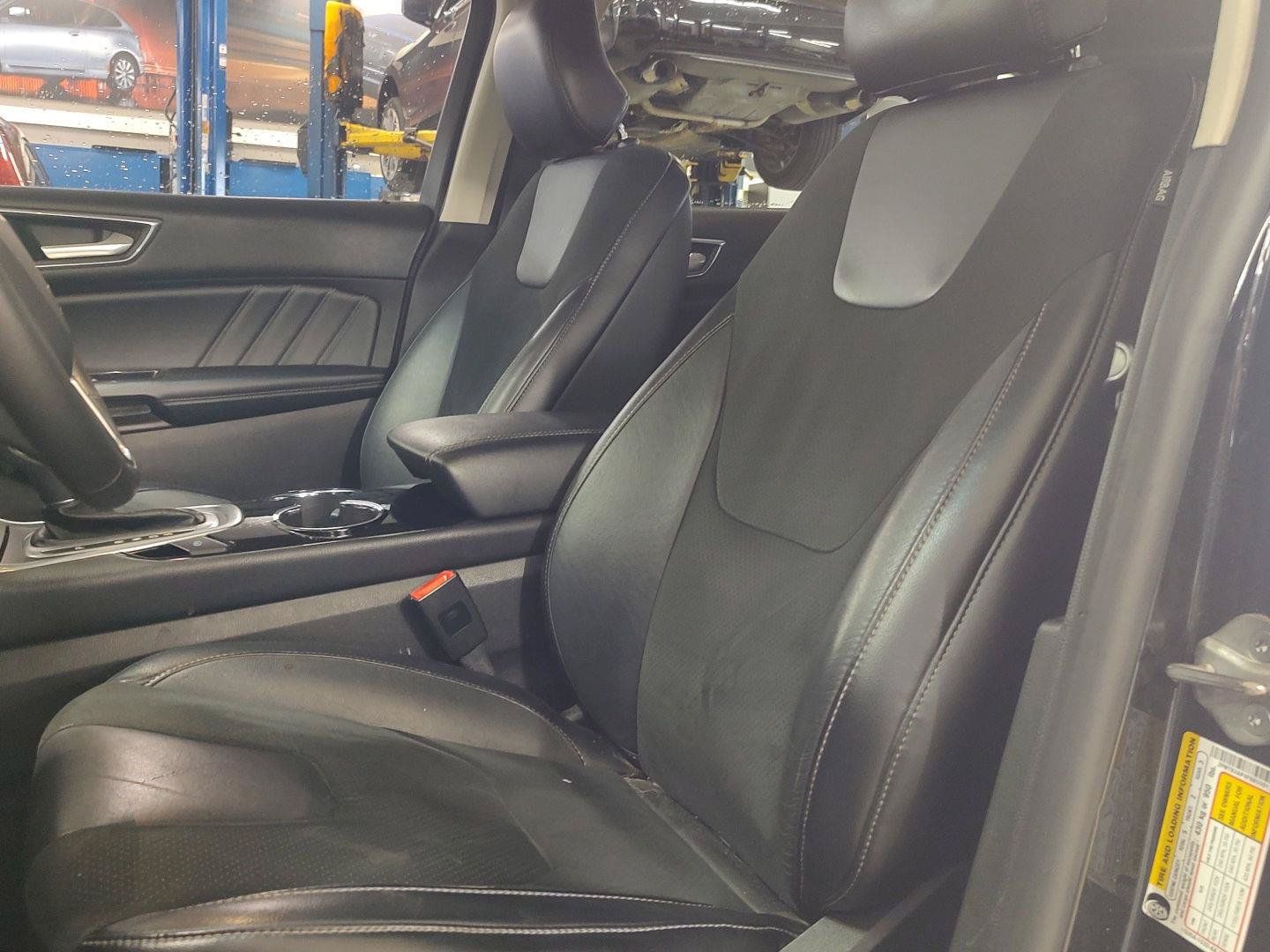 Used 2015 Ford Edge Sport w/ Equipment Group 401A AWD/4WD image 2