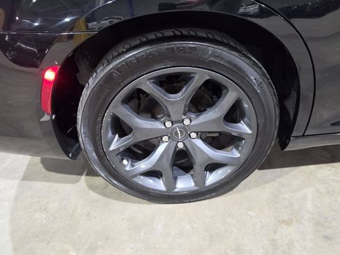 Used 2021 Chrysler 300 S RWD image 22