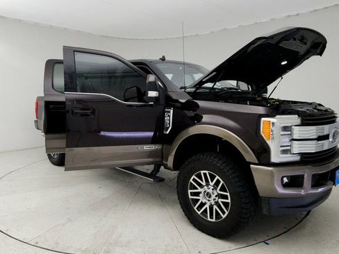 Used 2019 Ford F250 King Ranch w/ King Ranch Ultimate Package AWD/4WD image 10