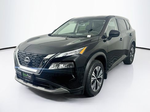 Used 2023 Nissan Rogue SV FWD image 3